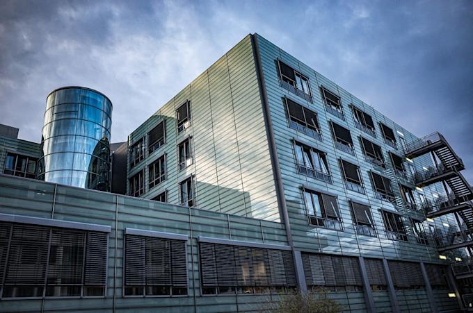 hospital-immigration