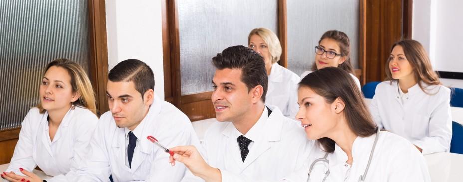 Innovative Program Fills Leadership Gap for Medical Students - Banner Image 